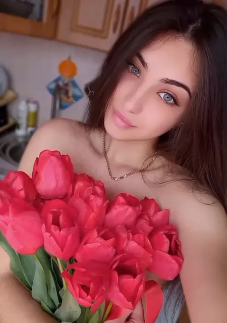 Настя из Днепра, ищу на сайте знакомства на одну ночь