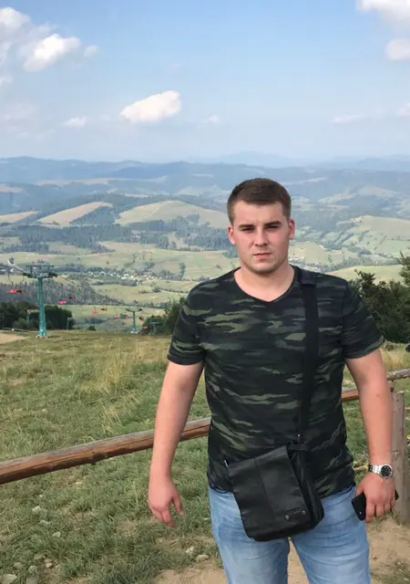 Александр из Одессы, ищу на сайте знакомства без обязательств