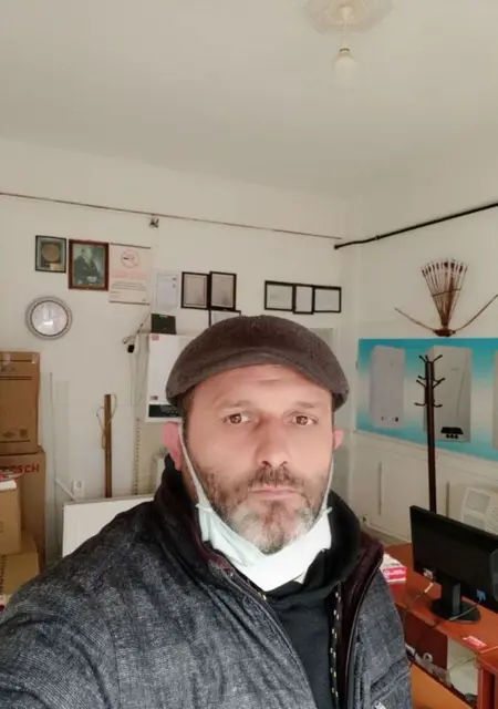 Deniz Isi из Стамбула