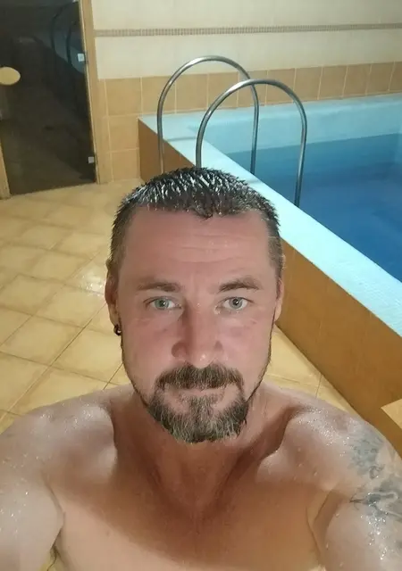 Я Дим, 45, знакомлюсь для приятного времяпровождения в Воловце