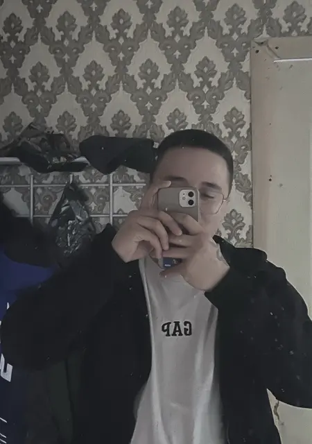 Я Nikita, 21, знакомлюсь на одну ночь в Вашингтоне