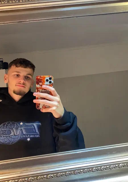 Janni из Эркеленц, ищу на сайте приятное времяпровождение