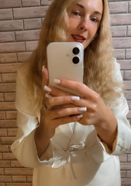 Марьяна из Гродно, мне 35, познакомлюсь для дружбы