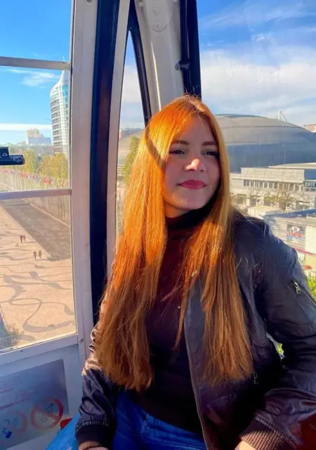 Gabrielly из Лиссабона