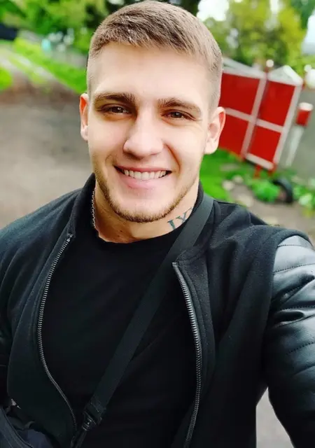Марк из Днепра, ищу на сайте знакомства на одну ночь