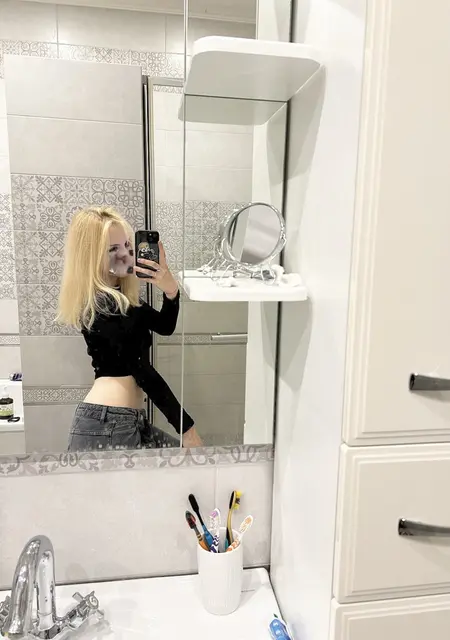 Елизавета из Гродно, ищу на сайте приятное времяпровождение