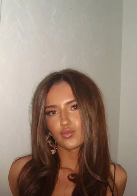 Я Злата, 23, из Хельсинки, ищу знакомство для открытые отношения