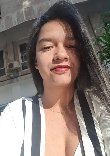 Soy Clei, 26 años, conociéndome para lío de una noche en Murcia