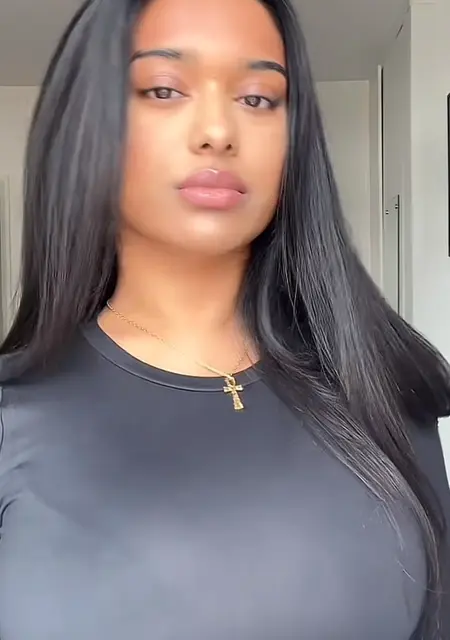 Sarah из Камден Таун, мне 24, познакомлюсь для дружбы