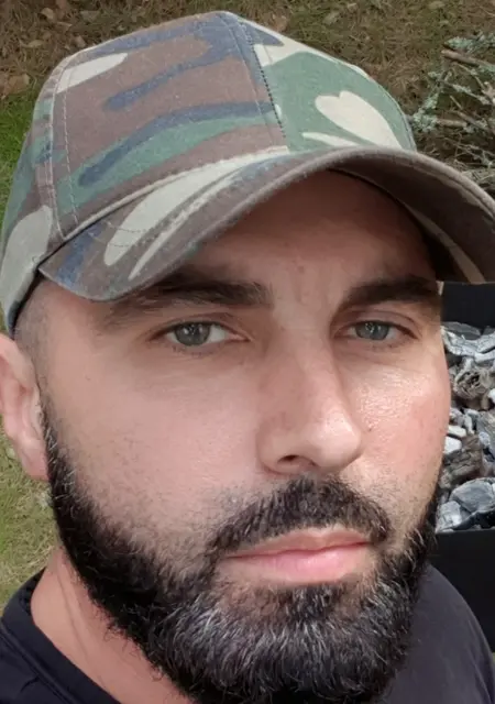 Эдуард из Таллина, ищу на сайте знакомства на одну ночь