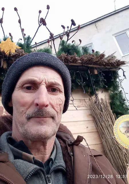 Moderated из Киева, мне 57, познакомлюсь без обязательств