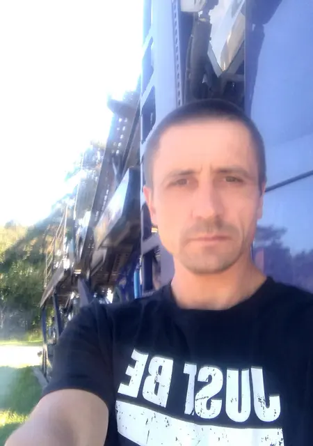 Александр из Орши, мне 43, познакомлюсь без обязательств