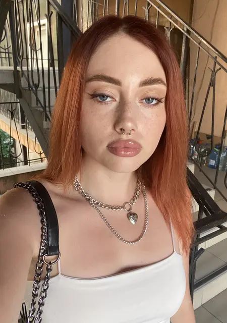 Я Аня, 24, знакомлюсь на одну ночь в Киеве