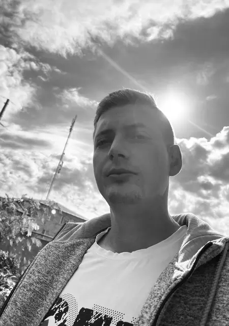 Олег из Полтавы, ищу на сайте знакомства без обязательств