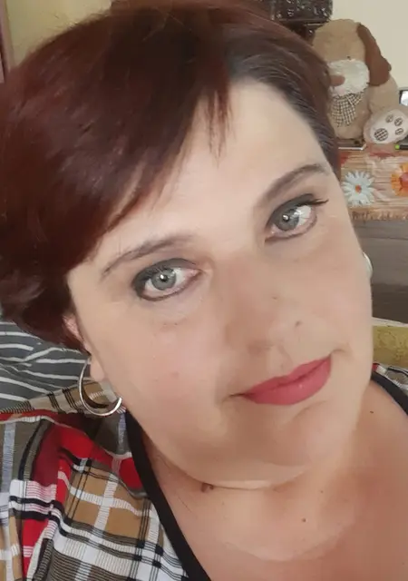 Я Галя, 52, из Надворной, ищу знакомство для приятного времяпровождения