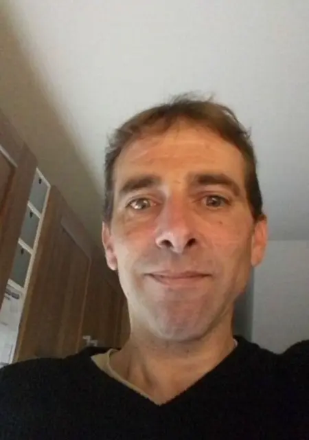 Я Bernard, 43, знакомлюсь в Париже