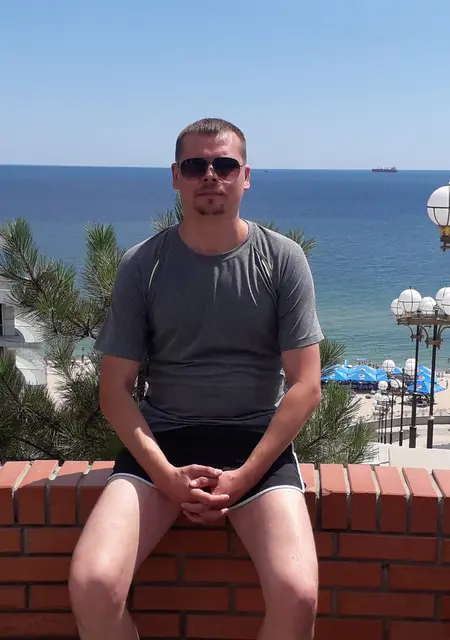 Сергей из Винницы, мне 40, познакомлюсь для общения