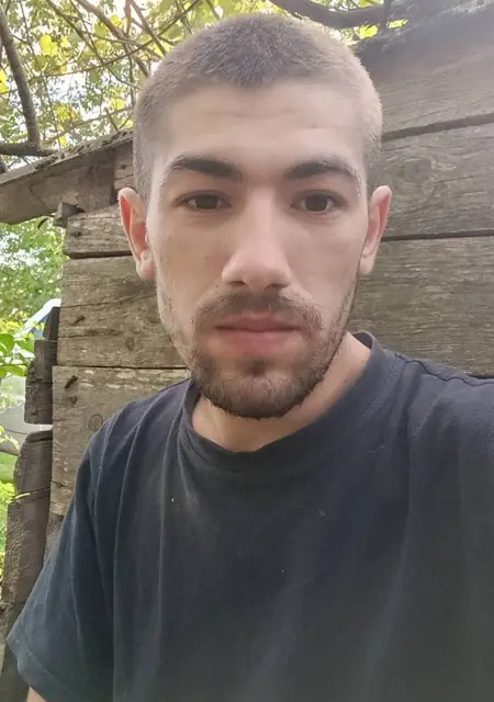 Григорій из Киева, ищу на сайте знакомства на одну ночь