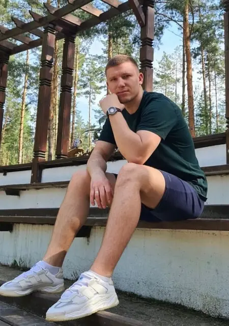 Я Roman, 31, из Гомеля, ищу знакомства на одну ночь