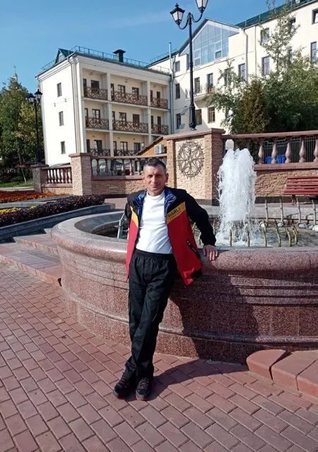 Я Алексей, 54, из Могилёва, ищу знакомства без обязательств