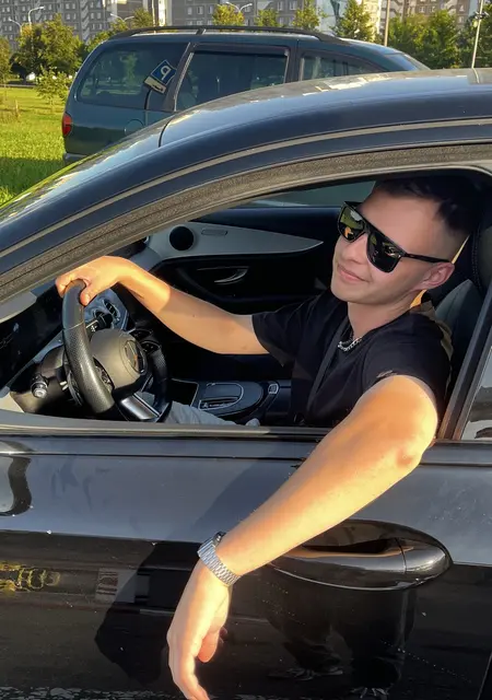 Михаил из Гродно, мне 23, познакомлюсь на одну ночь