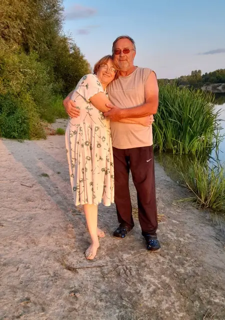 Я Игорь, 65, из Киева, ищу знакомства на одну ночь
