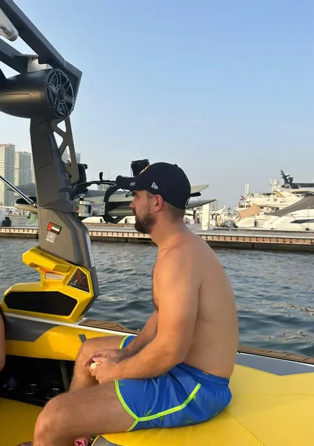 Klim из Дубая, ищу на сайте общение