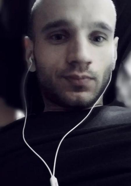 Андрей из Гомеля, мне 30, познакомлюсь без обязательств