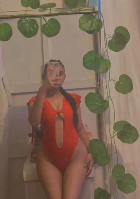 Я Alicia Soriano, 21, знакомлюсь для приятного времяпровождения в Санто-доминго Эсте