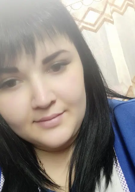 Я Елена, 27, из Николаева, ищу знакомства без обязательств