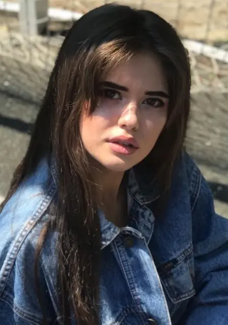 Я Евгения, 28, знакомлюсь для общения в Павлодаре