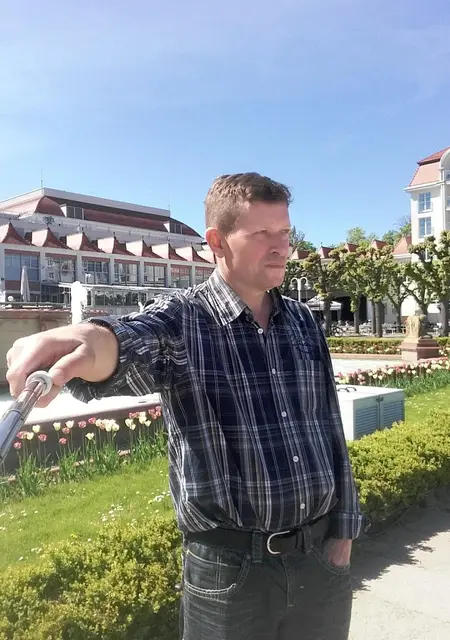 Я Сергей, 55 років, знайомлюсь для постійних стосунків у Харкові