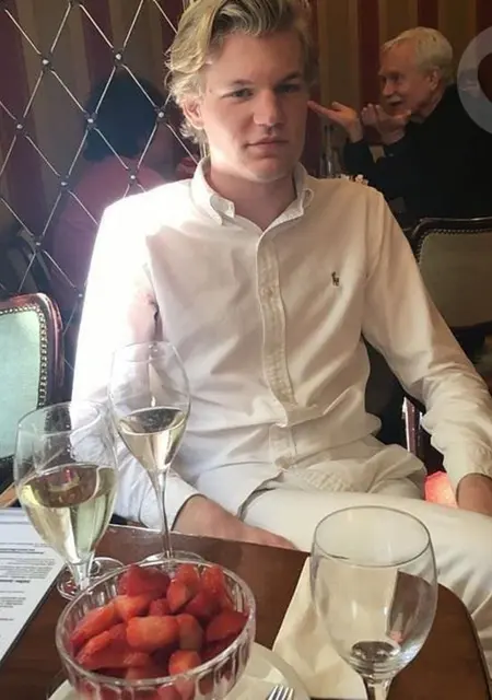 Philip из Берлина, мне 21, познакомлюсь