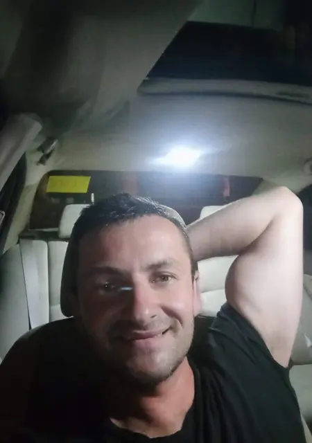 Mike из Тель-авива, мне 25, познакомлюсь на одну ночь