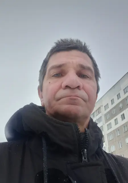 Влад из Гомеля, ищу на сайте знакомства без обязательств