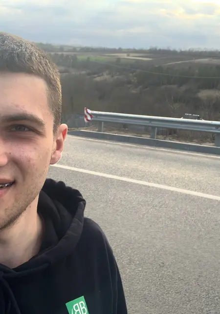 Я Фёдор, 29 років з Харкова, шукаю знайомство для приємного проведення часу