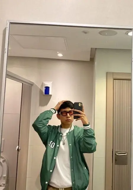 Alex из Мадрида, ищу на сайте постоянные отношения