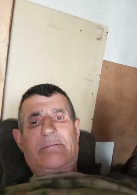 Я Александр, 57, из Донецка, ищу знакомства на одну ночь