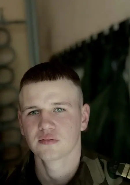 Aleksandr из Минска, мне 25, познакомлюсь для общения