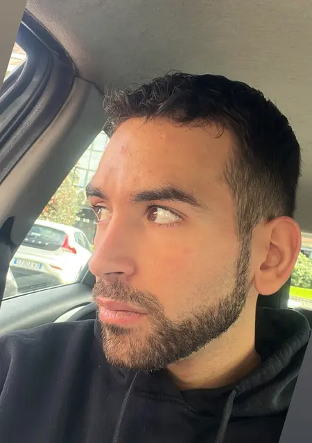 Я Luca, 23, знакомлюсь без обязательств в Флоренции