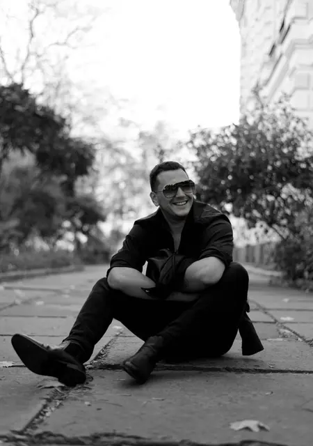 Я Дмитрий, 38, из Черкасс, ищу знакомство для приятного времяпровождения