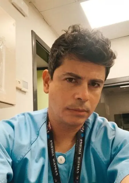 Soy Crr, 40 años, conociéndome en Madrid