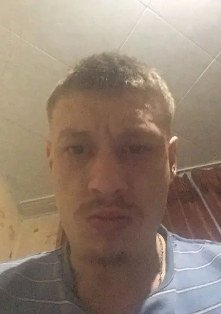 Алеша из Семей, мне 33, познакомлюсь без обязательств