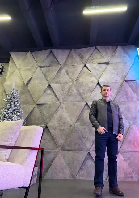 Я Константин, 32, из Донецка, ищу знакомства без обязательств