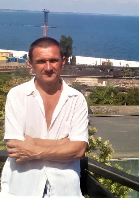 Boris из Бурыни, мне 58, познакомлюсь для приятного времяпровождения