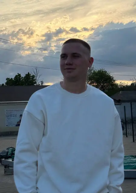 Andrey from Stafford, 19 years old, ready to meet for one-night stand