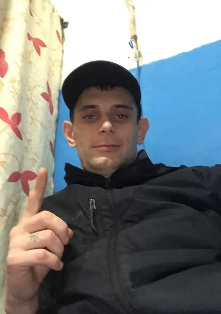 Александр из Усть-Каменогорска, ищу на сайте приятное времяпровождение