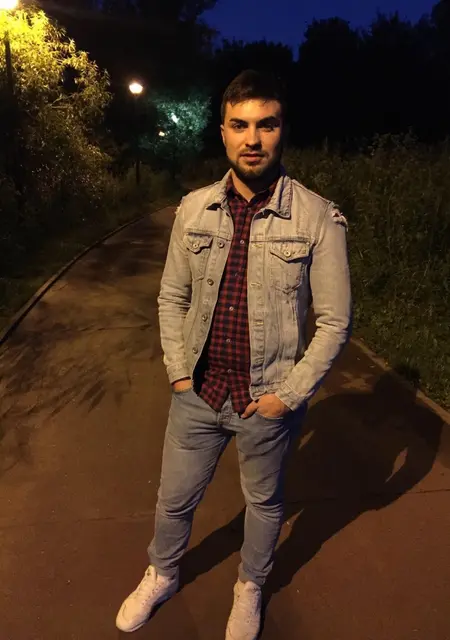 Борис из Брюсселя, мне 33, познакомлюсь для общения