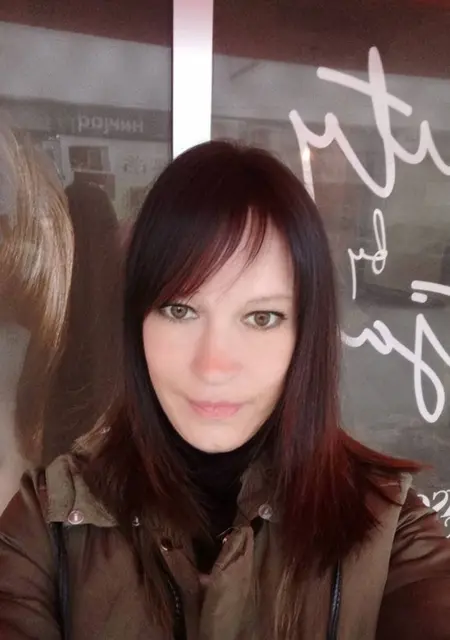 Я Ксения, 44, из Запорожья, ищу знакомства без обязательств