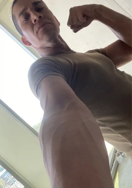 Я Arnold, 34, из Сантьяго, ищу знакомство для совместных путешествий